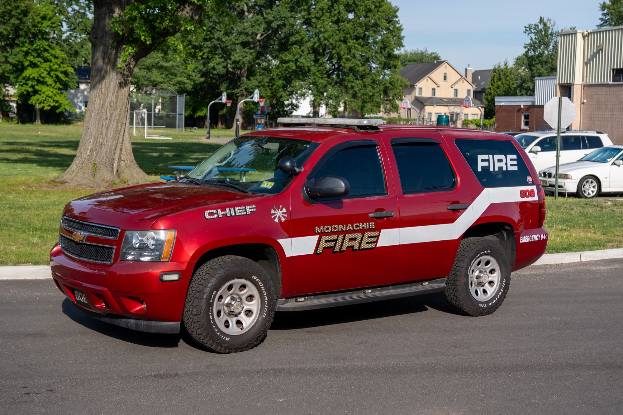 Moonachie Fire Department Chief 806, 2013 Chevrolet Tahoe